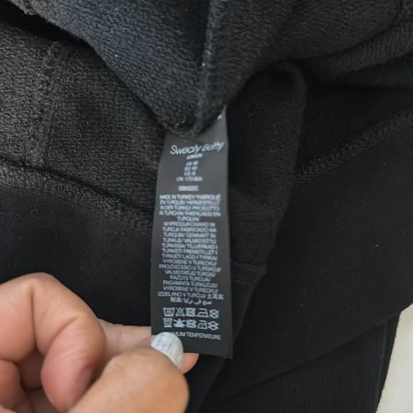 Sweaty Betty After Class Cotton Blend Cropped Black Sweatshirt Size‎ M - NEW - Picture 13 of 14